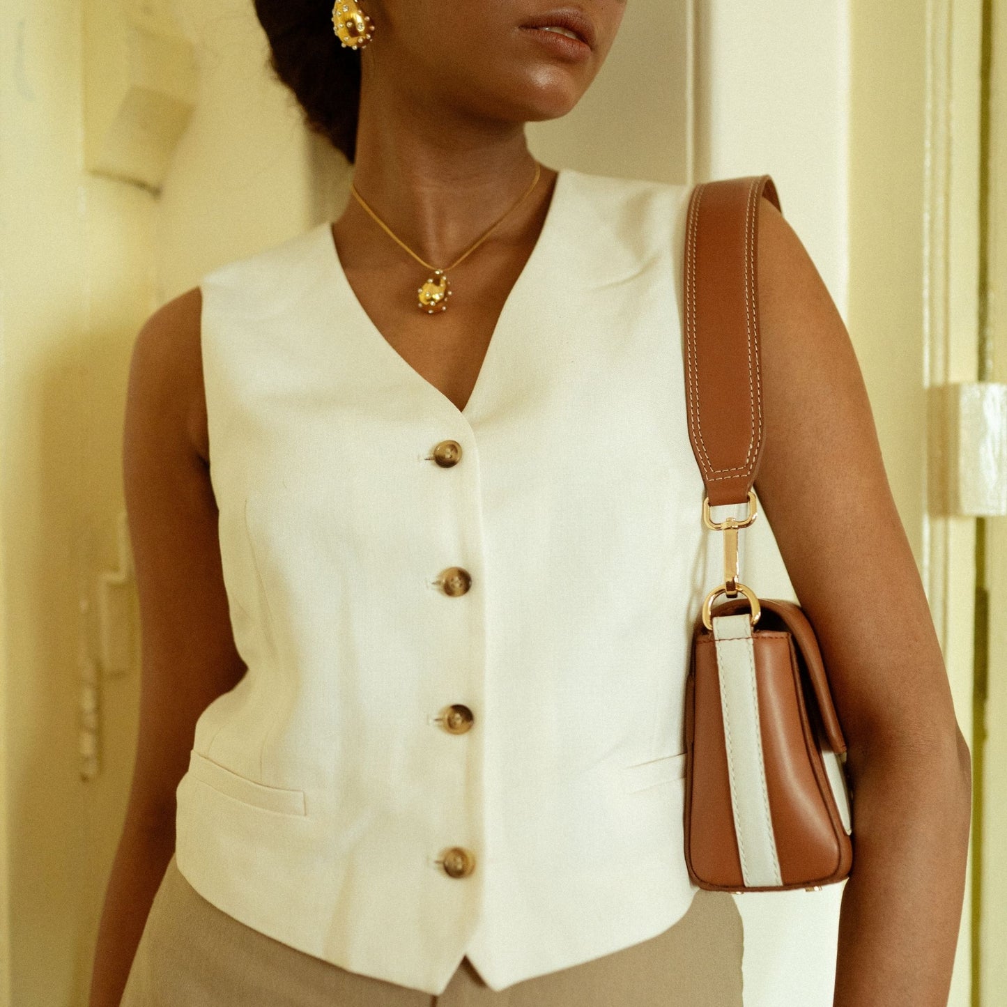 Nine to Nine Baguette Cognac