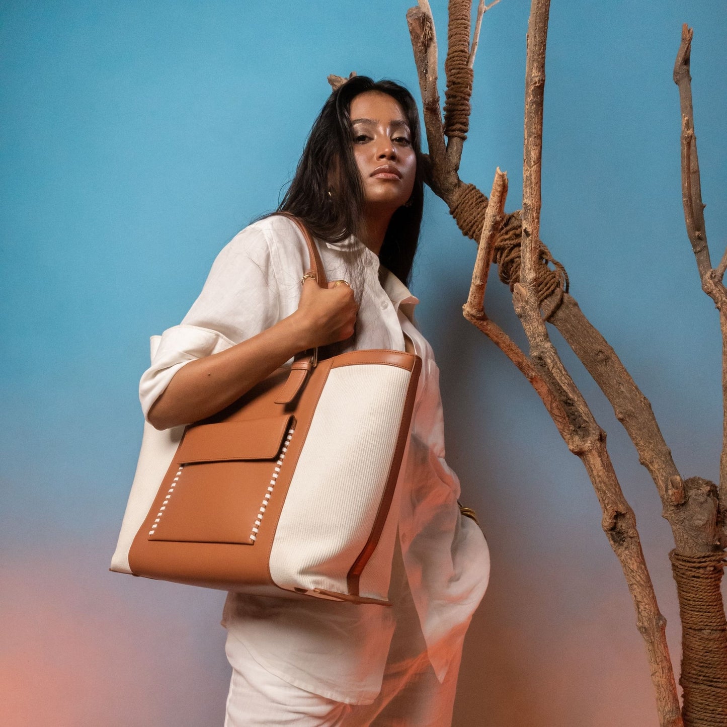 Wander Tote Cognac